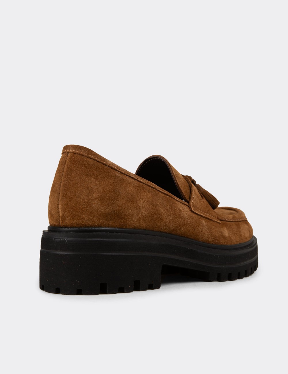 Kadın Taba Rengi Hakiki Süet Püsküllü Loafer - 02020ZTBAE01