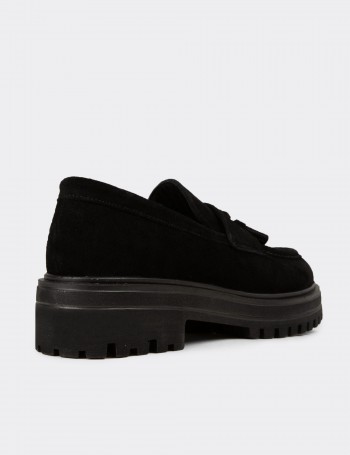 Kadın Hakiki Süet Siyah Püsküllü Loafer - 02020ZSYHE01