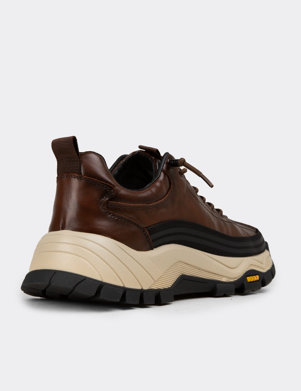 Erkek Kahverengi Hakiki Deri Sneaker Ayakkabı - 26570MKHVC01