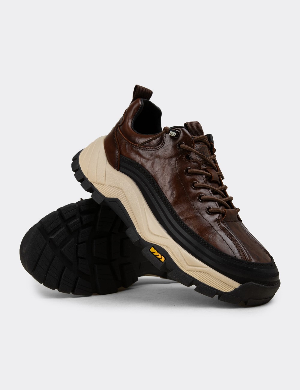 Erkek Kahverengi Hakiki Deri Sneaker Ayakkabı - 26570MKHVC01