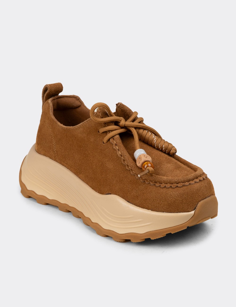 Kadın Hakiki Süet Taba Renk Sneaker - 26335ZTBAC01