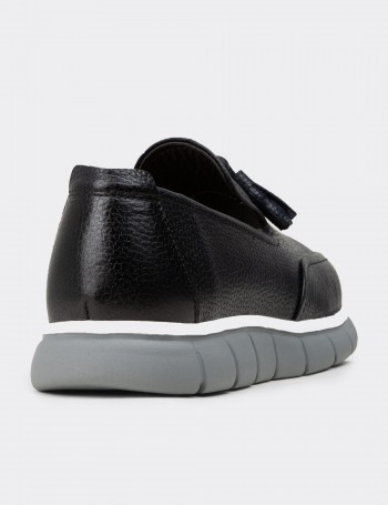 Erkek Lacivert Hakiki Deri Püsküllü Loafer - 02048MLCVE01
