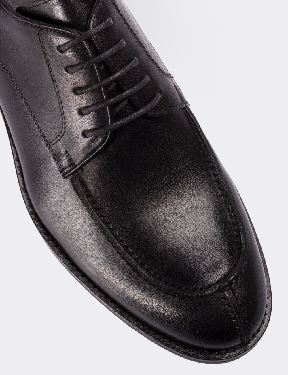 Hakiki Deri Siyah Klasik Erkek Ayakkabı - 01695MSYHM02