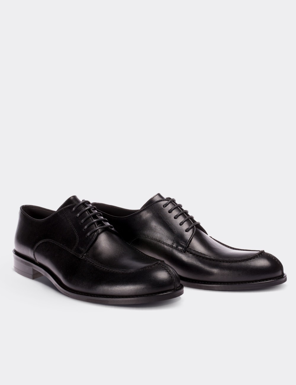Hakiki Deri Siyah Klasik Erkek Ayakkabı - 01695MSYHM02