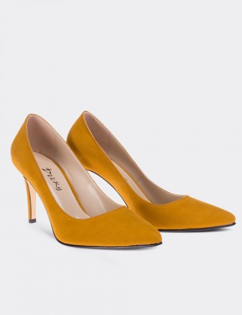 Sarı Süet Kadın Stiletto - 02029ZSRIM04