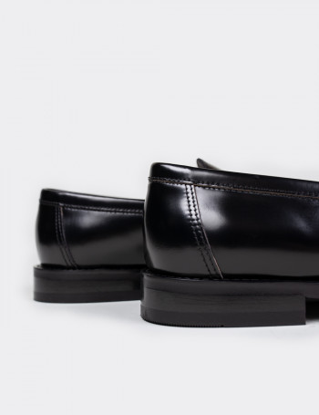 Hakiki Deri Siyah Püsküllü Erkek Loafer - 01735MSYHM01