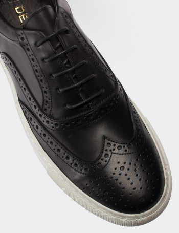 Hakiki Deri Siyah Sneaker Erkek Ayakkabı - 01637MSYHC06