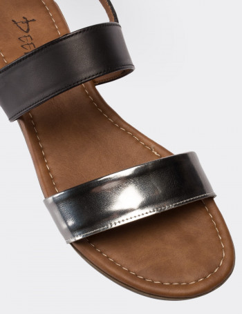 Gümüş Rengi Kadın Sandalet - 02120ZGMSC01