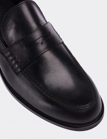 Hakiki Deri Siyah Loafer Erkek Ayakkabı - 01538MSYHM02