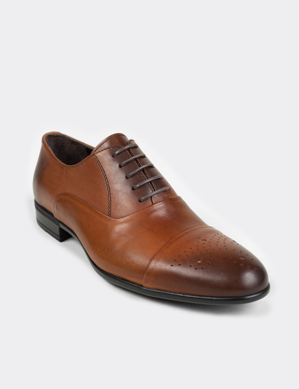 Hakiki Deri Kahverengi Klasik Erkek Ayakkabı - 01653MKHVM02