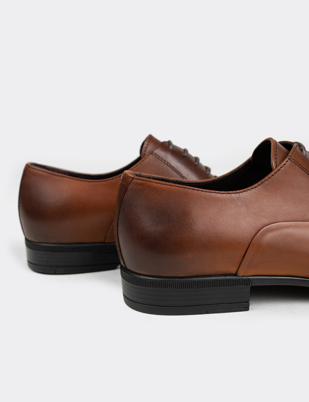 Hakiki Deri Kahverengi Klasik Erkek Ayakkabı - 01653MKHVM02