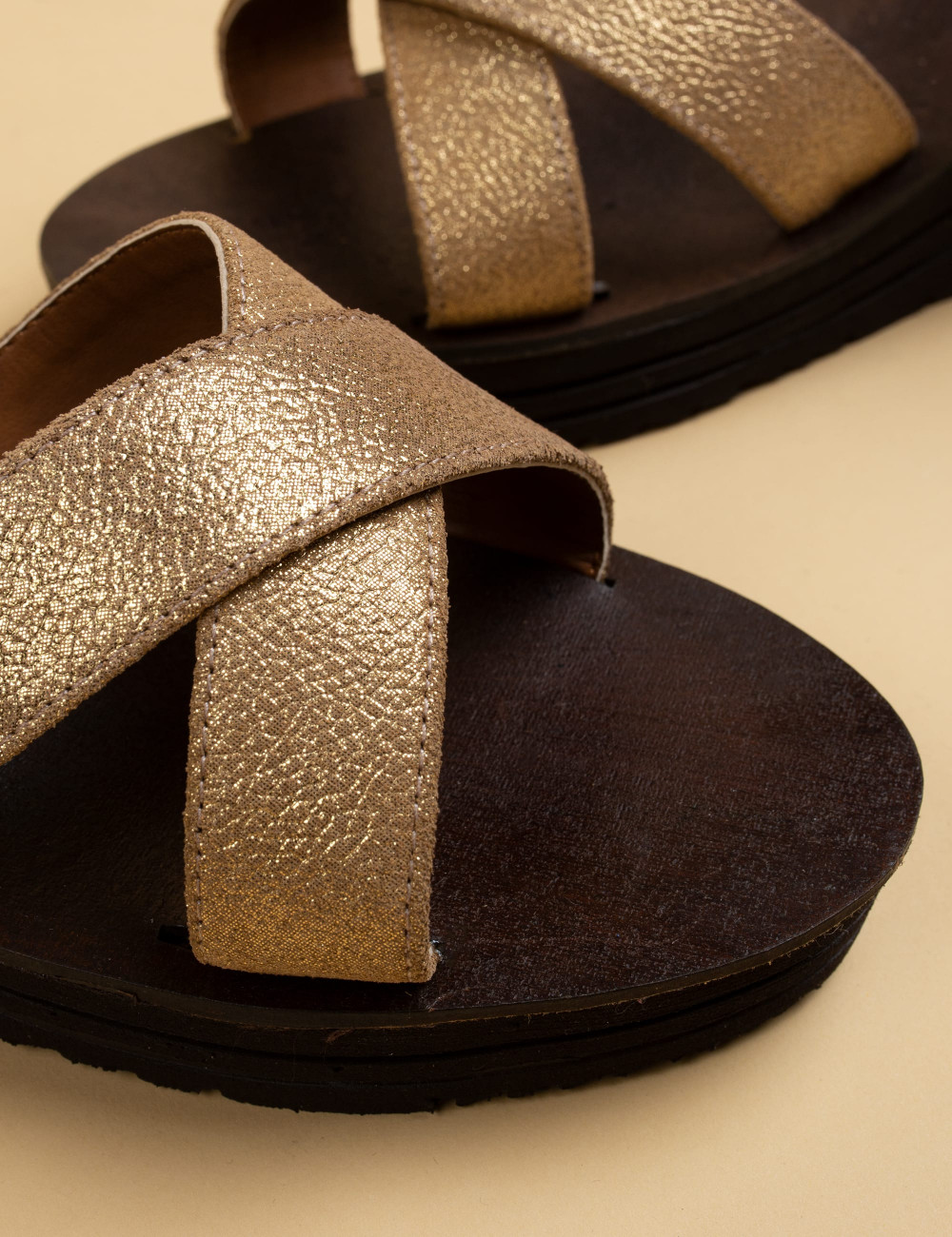 Hakiki Deri Altın Rengi Kadın Sandalet - 02124ZALTC01